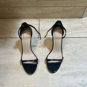 7.5 Women’s black strap heels